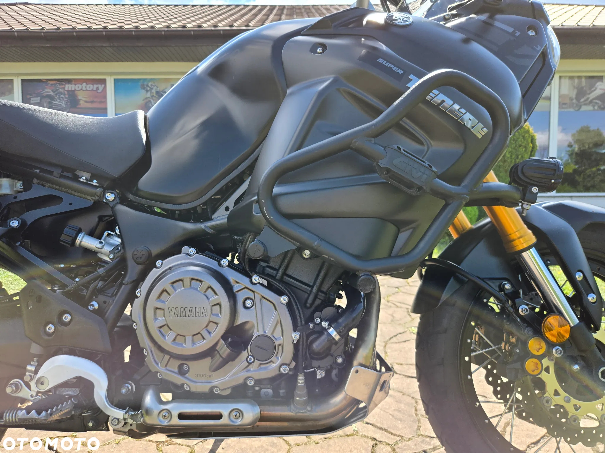 Yamaha Super Tenere - 25