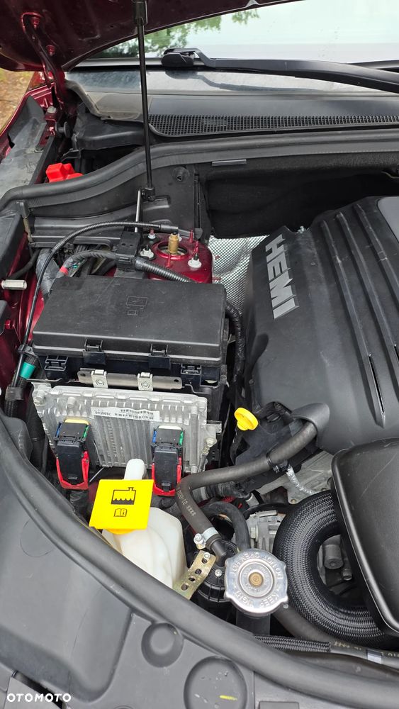 Jeep Grand Cherokee - 21