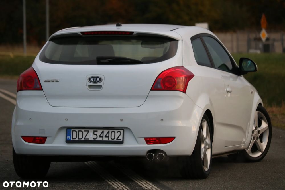 Kia ProCeed 2.0 CVVT TX - 35