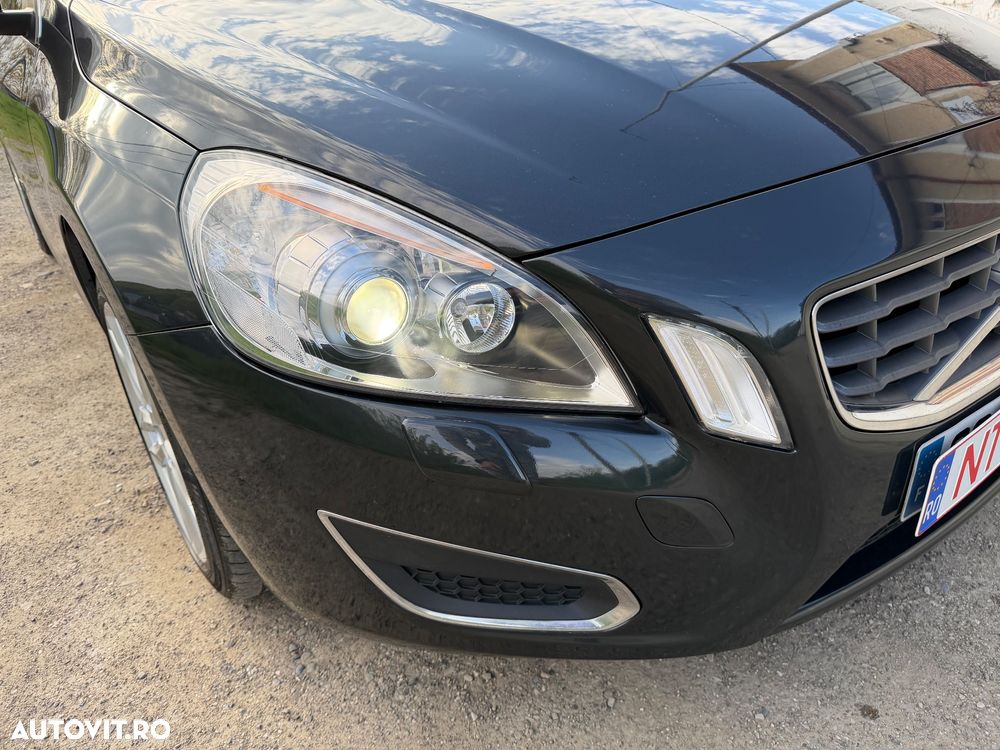 Volvo S60 D4 Geartronic Business Edition - 25