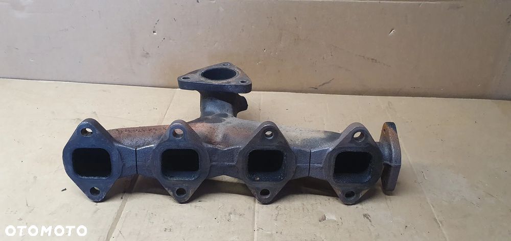 Kolektor wydechowy Land Rover Discovery Sport L550 2.0 D G4D3-9430-DD - 4