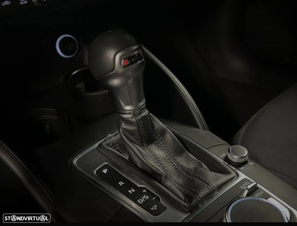 Audi A3 Limousine 30 TDI S tronic design - 7
