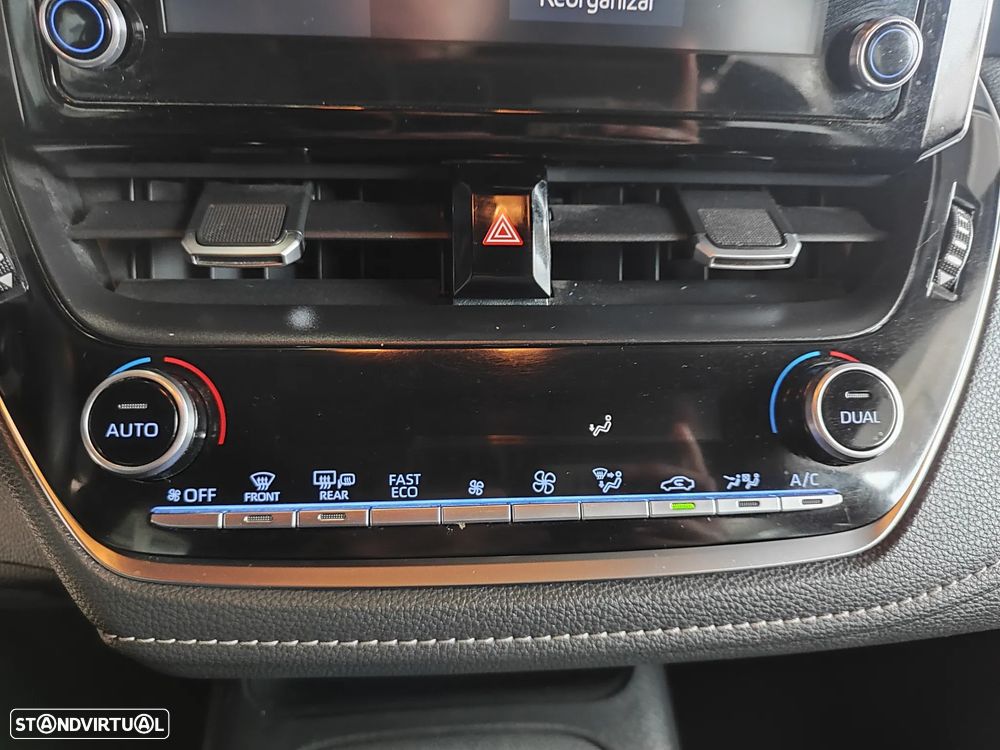 Toyota Corolla Touring Sports 1.8 Hybrid Comfort - 30