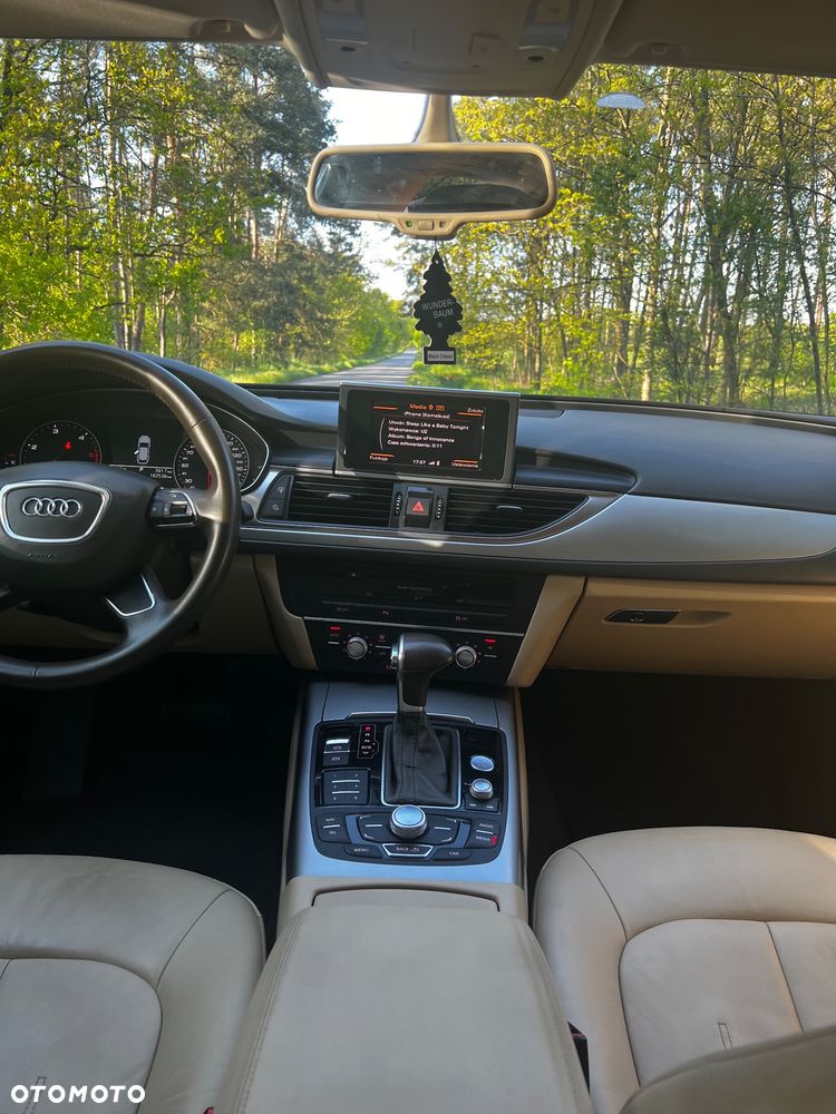 Audi A6 Avant - 17