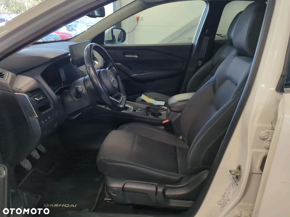 Nissan Qashqai 1.3 DIG-T MHEV N-Connecta - 8