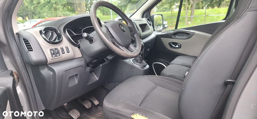 Renault TRAFIC - 11