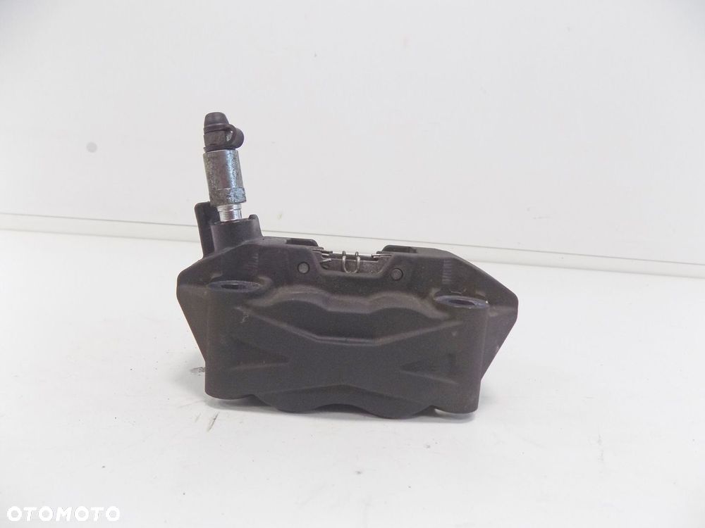 YAMAHA YZF 125 ZACISK HAMULCA PRZEDNI PRZÓD - 2