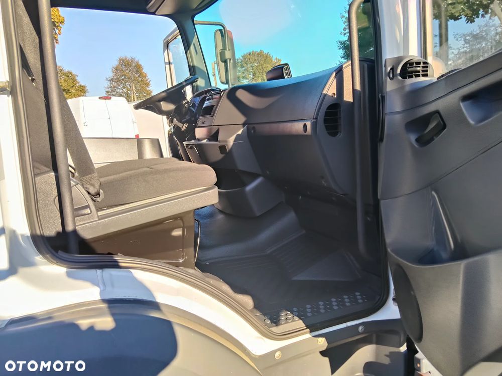 Mercedes-Benz Atego 1218 - 25