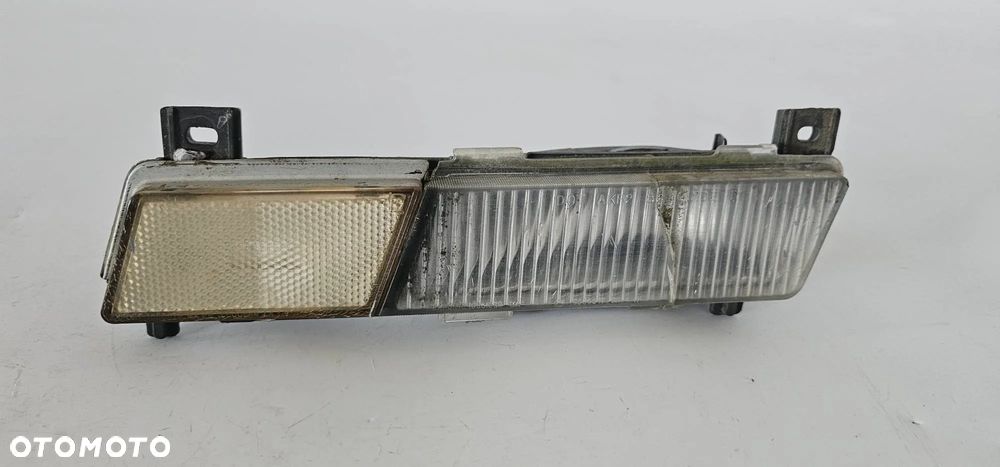 Kierunkowskaz lewy 16500640 Chevrolet Corvette 1987R PRZED LIFT - 1