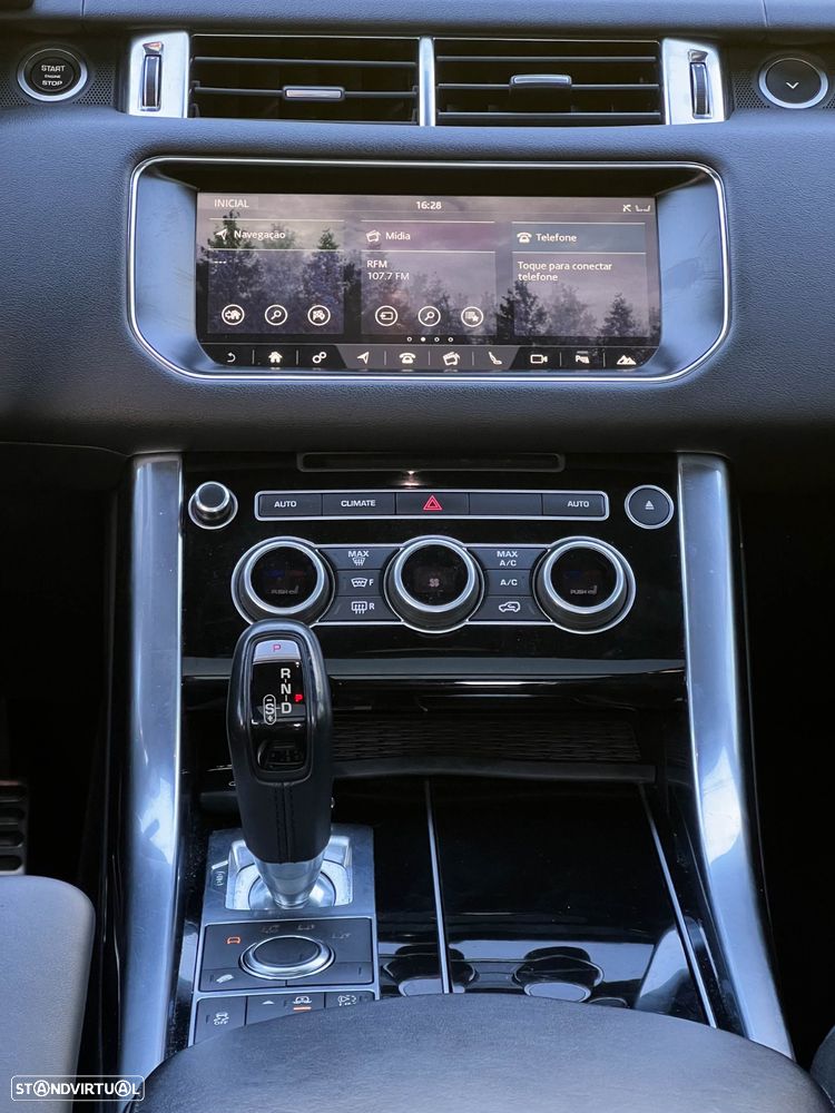 Land Rover Range Rover Sport 3.0 TDV6 HSE - 37