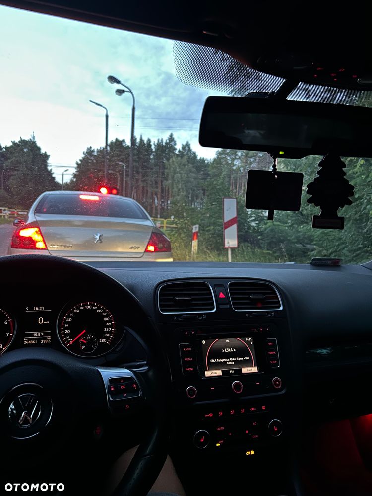 Volkswagen Golf - 16