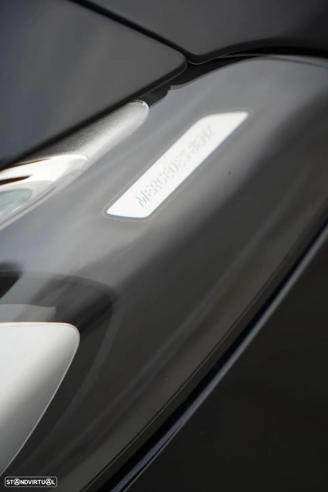 Mercedes-Benz A 250 e 8G-DCT Edition AMG Line - 13