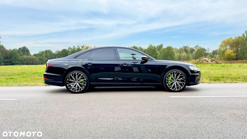Audi A8 - 11