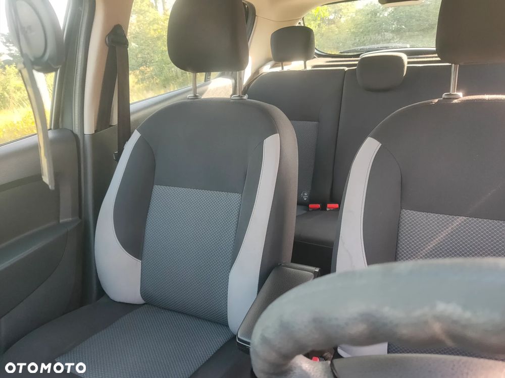 Dacia Sandero 0.9 TCe Laureate S&S - 11