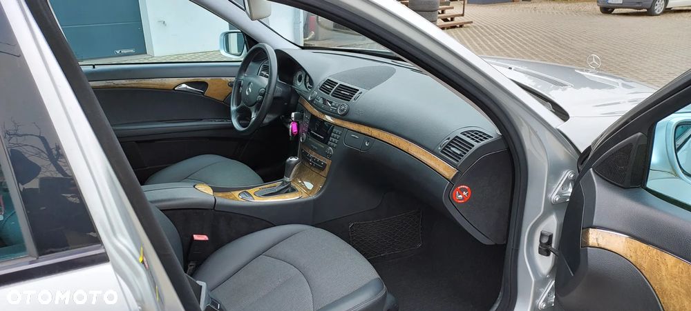 Mercedes-Benz Klasa E - 38