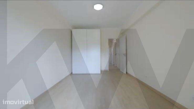 Arrendamento T3 remodelado junto Metro Colégio Militar e C. C. Colombo - Grande imagem: 3/12