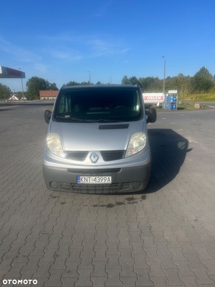Renault Trafic - 2