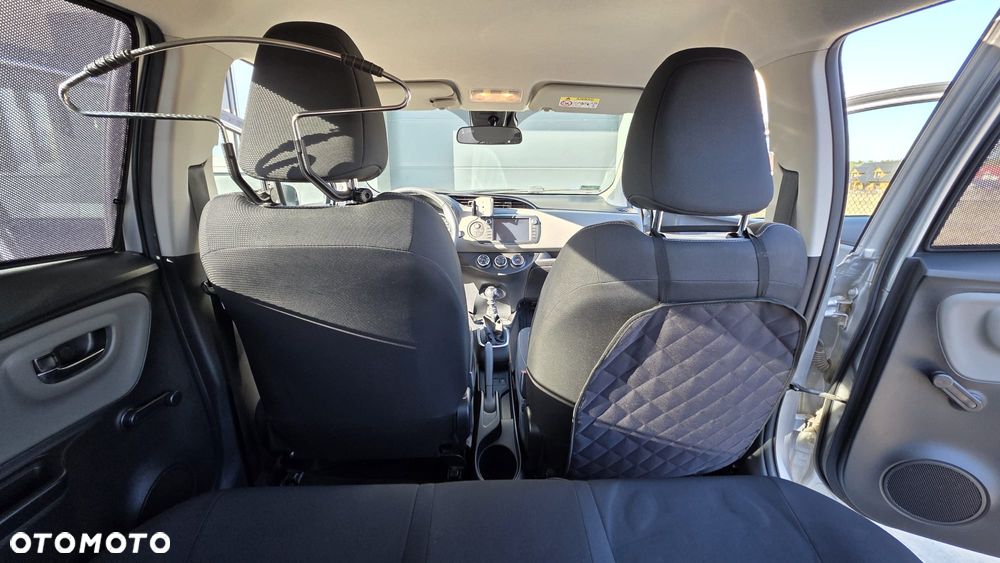 Toyota Yaris 1.5 Premium - 17