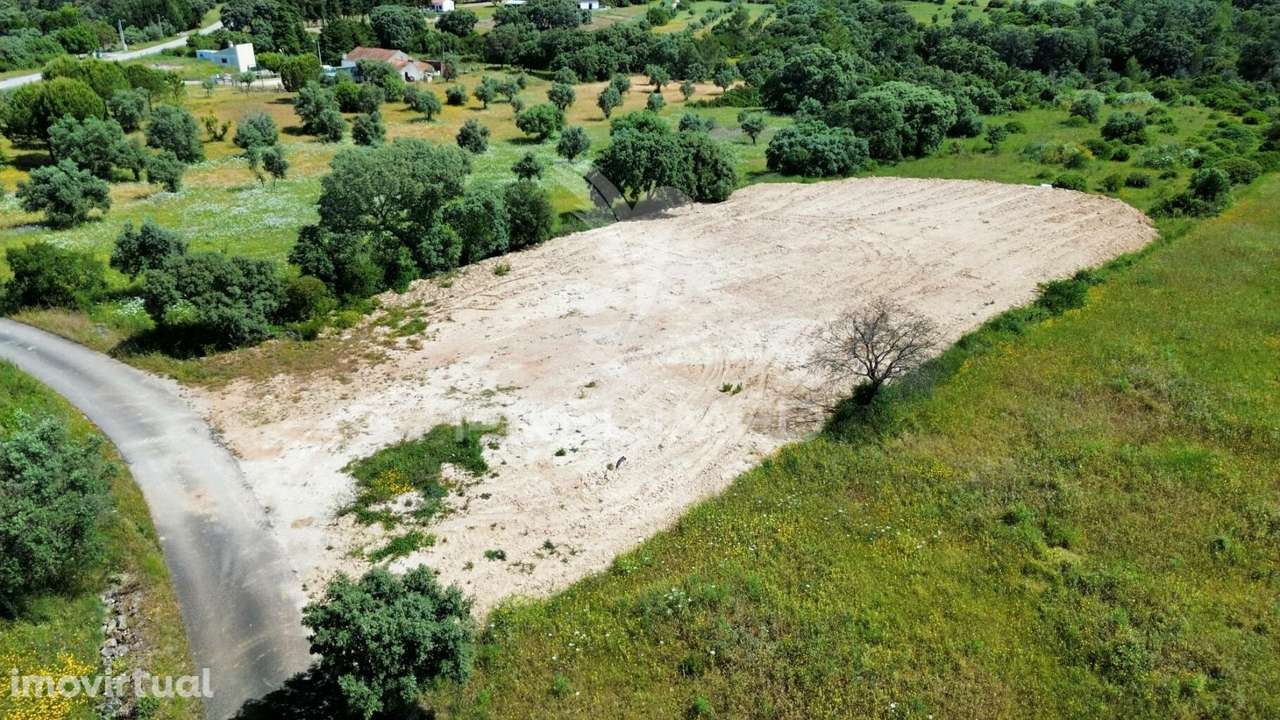 Terreno rústico, localizado em Marujo - Bugalhos /Alcanena - Grande imagem: 2/22