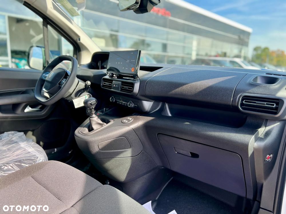 Peugeot Partner Furgon XL Diesel 130KM Manual - 15