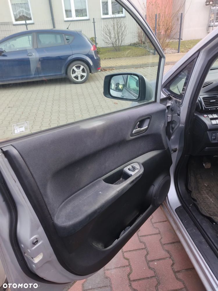 Honda FR-V 2.0 Comfort - 8