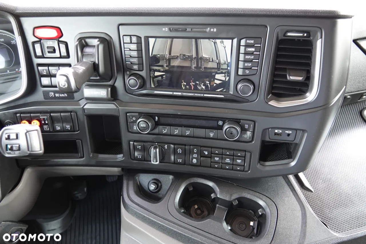 Scania P 410 / CHŁODNIA / ZESTAW TANDEM / PRZEJAZDOWY / 3x Agregat THERMO KING - FRIGO BLOCK / 3x WINDA ZAŁADOWCZA / MUTITEMPERATURA  PO ZŁOTYM KONTRAKCIE SERWISOWYM - 34