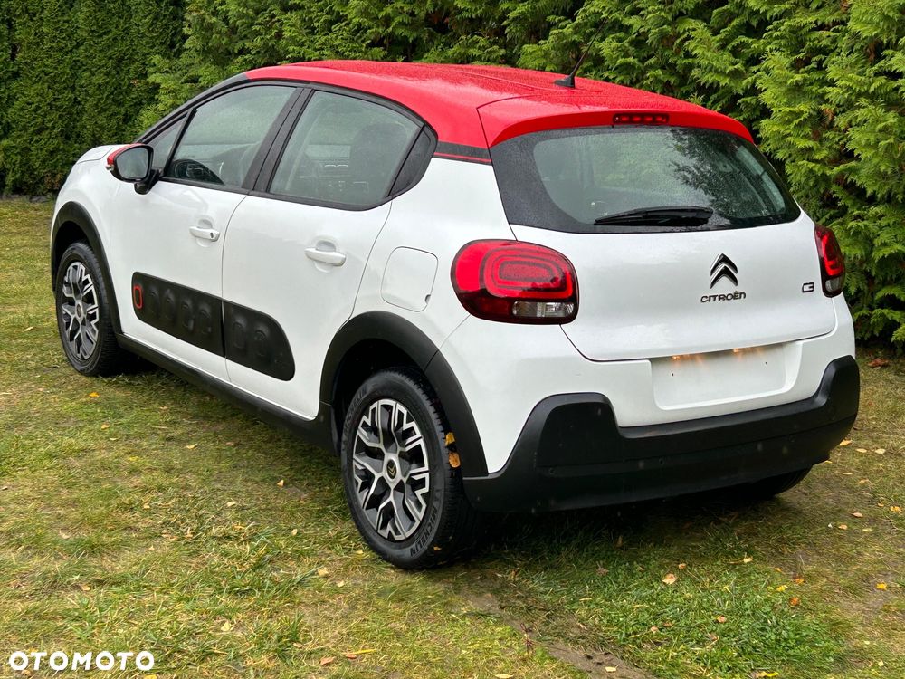 Citroën C3 1.2 PureTech Shine - 3
