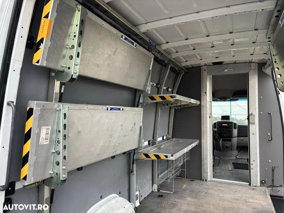 Mercedes-Benz Sprinter - 3