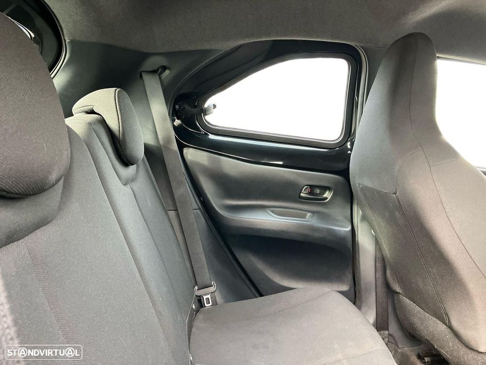 Toyota Aygo X 1.0 Play - 7