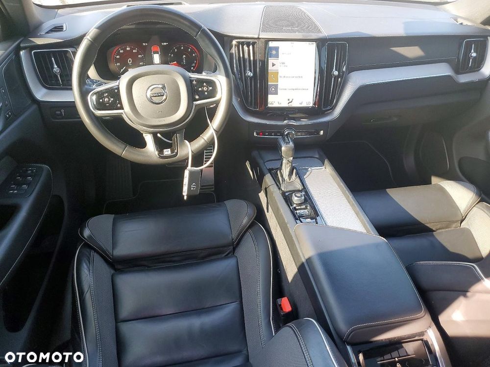 Volvo XC 60 T5 AWD Geartronic RDesign - 7