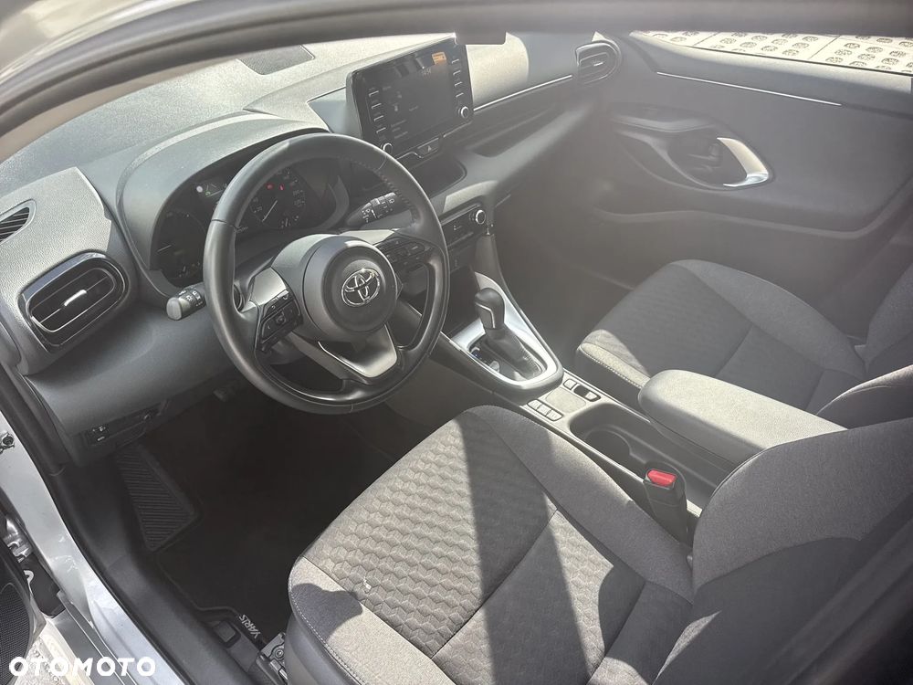 Toyota Yaris Hybrid 1.5 Comfort - 10