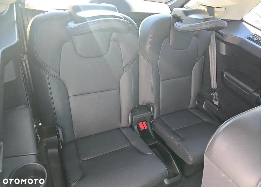 Volvo XC 90 - 12