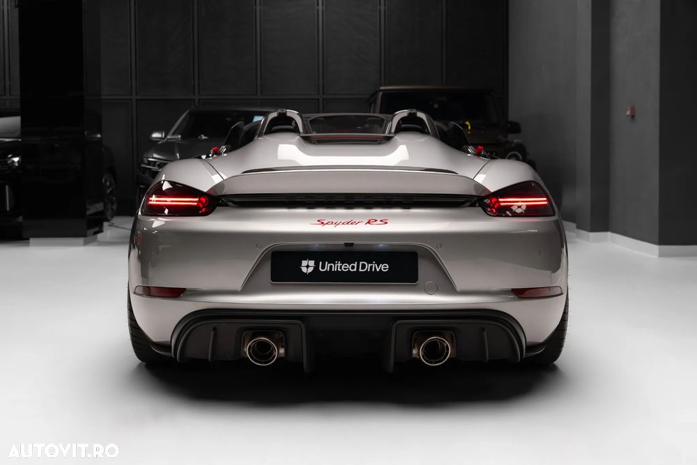 PORSCHE Boxster 2024 — imagine 33