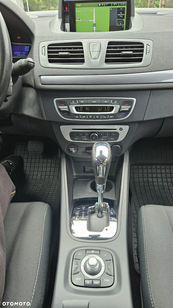 Renault Megane 1.5 dCi Limited EDC - 34