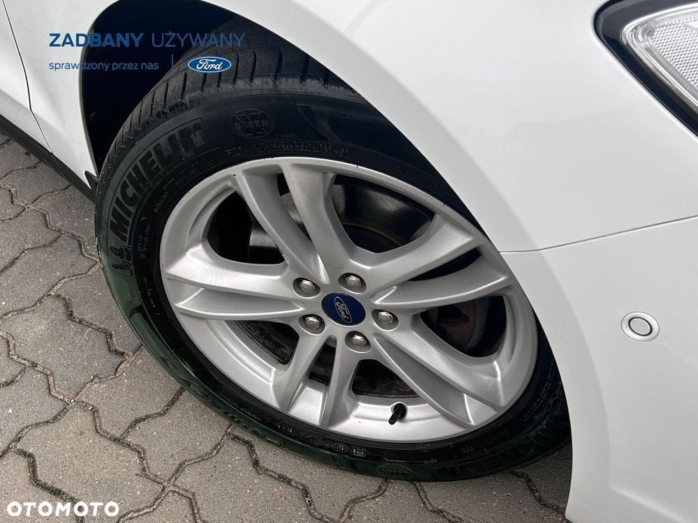 Ford Mondeo 2.0 Hybrid Trend - 10