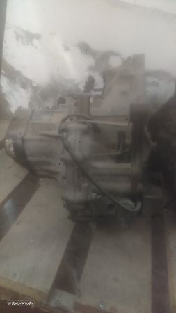 Caixa De Velocidades Mazda Premacy (Cp) - 2