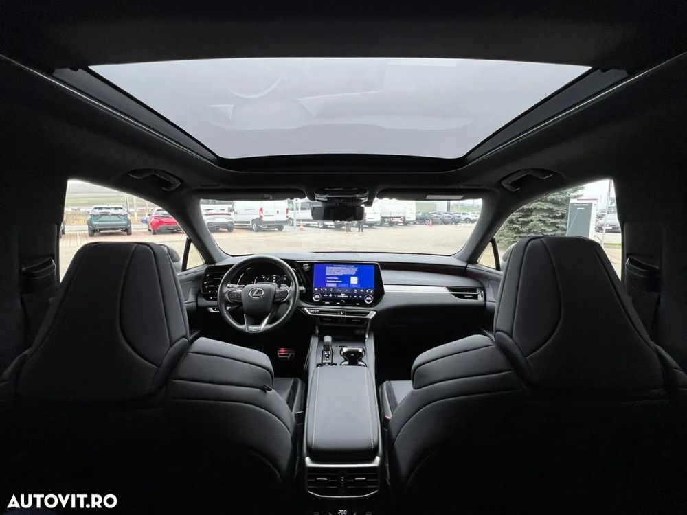 Lexus Seria RX 500h Performance F-Sport - 13