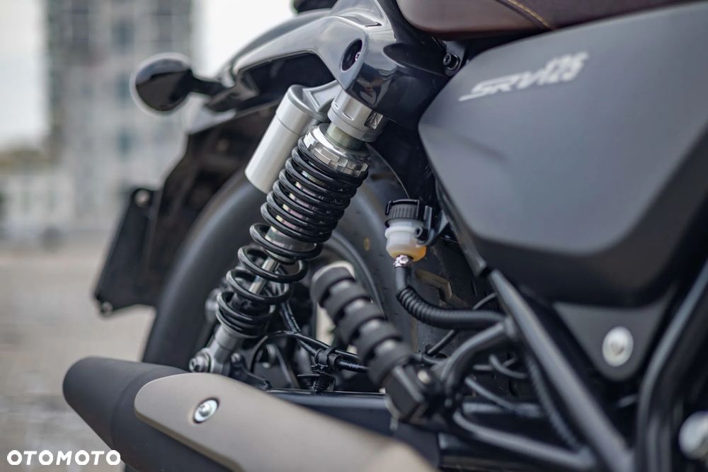 QJMOTOR SRV 125 - 15