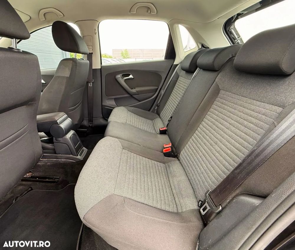 Volkswagen Polo 1.4 Life - 19