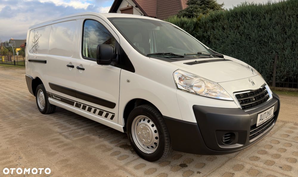 Peugeot Expert Kombi Long 2,8t EAT8 - 3