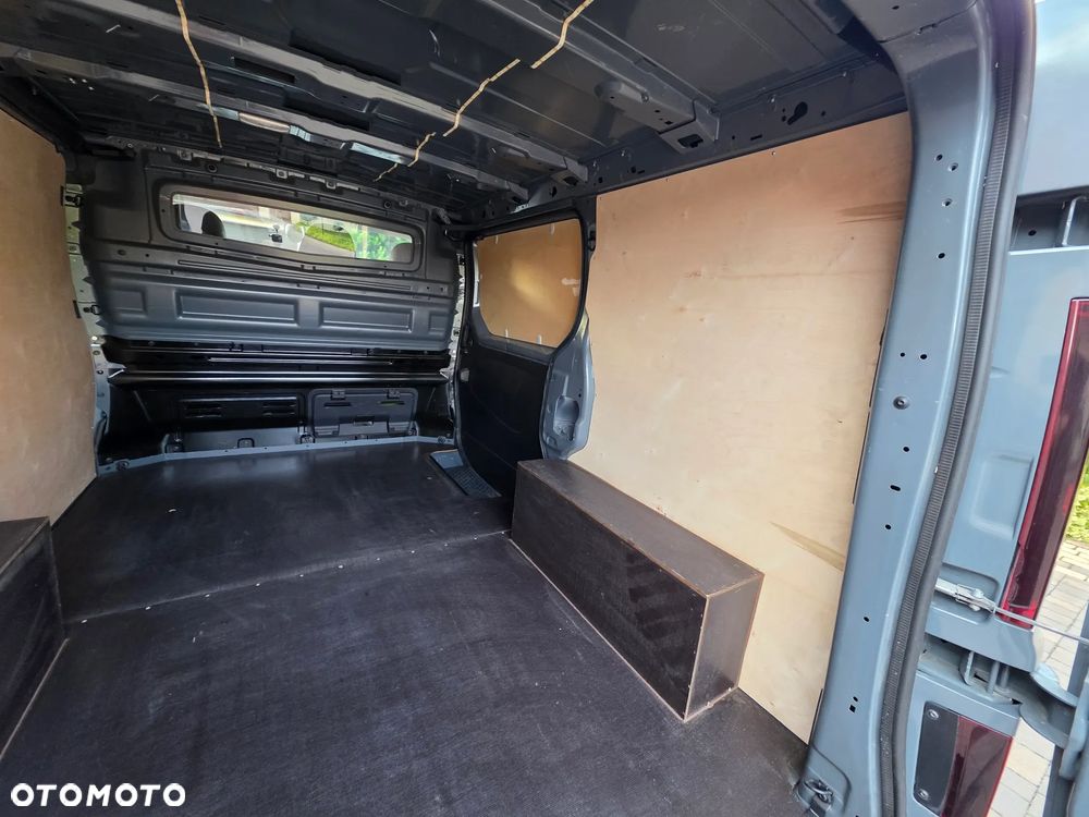 Renault Trafic - 27