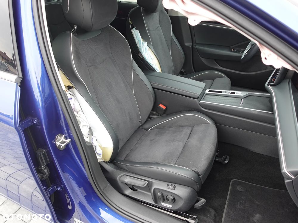 Volkswagen Passat 2.0 TDI SCR DSG Business - 12