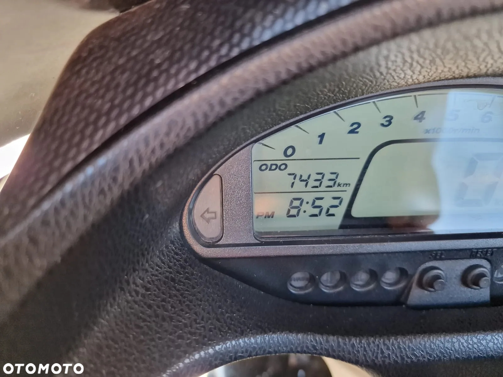 Honda DN-01 - 10