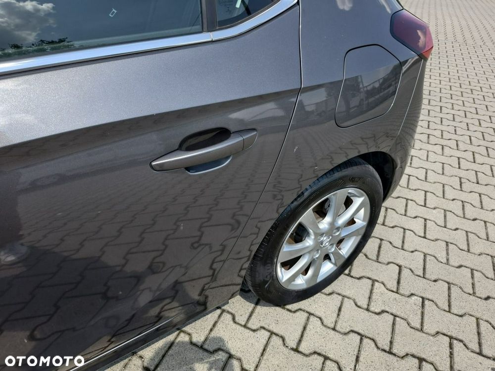 Opel Corsa - 25