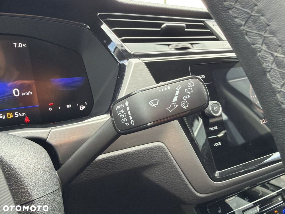 Volkswagen Touran 2.0 TDI BMT Comfortline DSG - 27