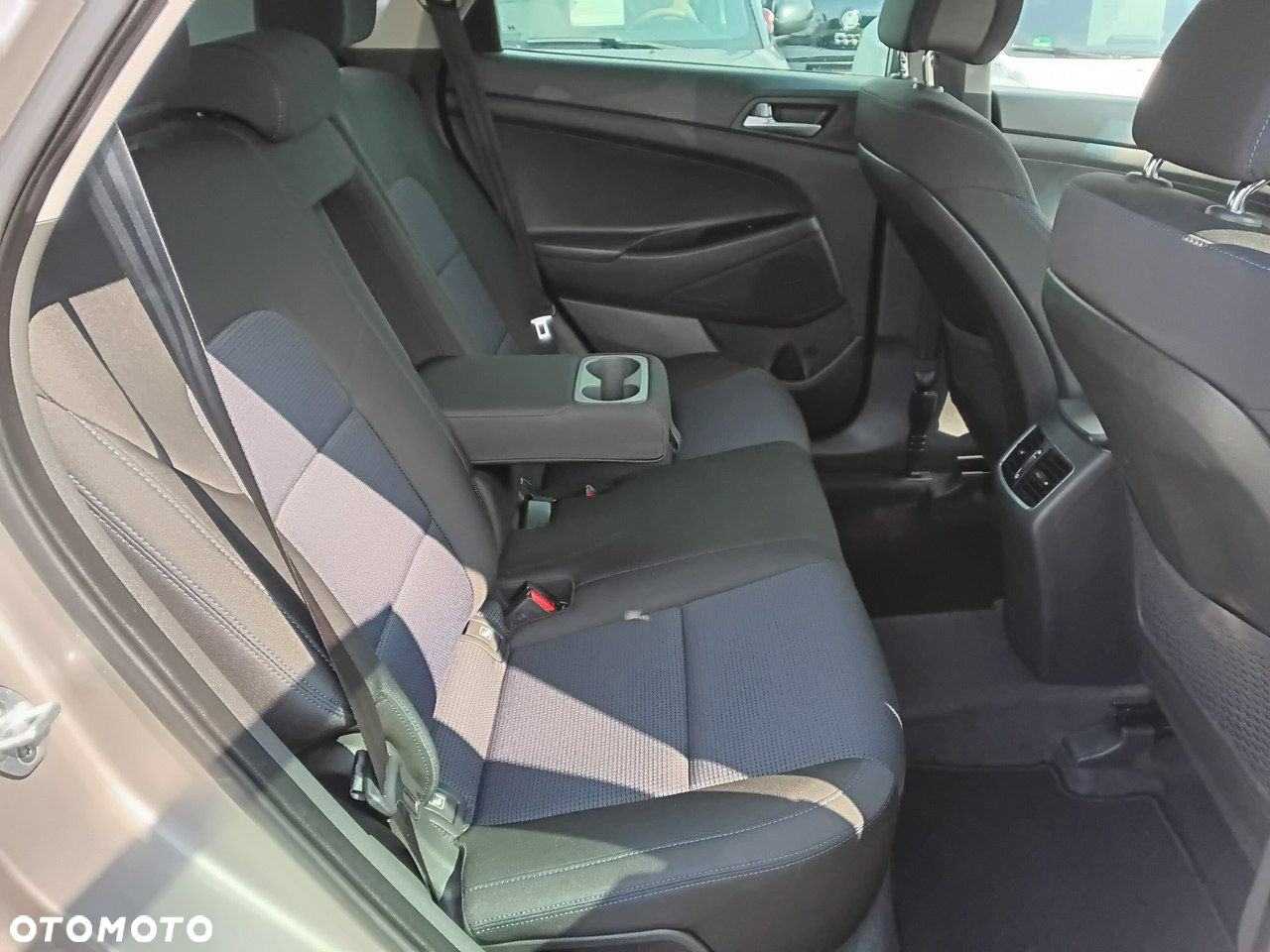 Hyundai Tucson blue 1.6 GDi 2WD Intro Edition - 10