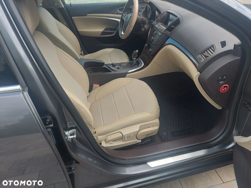Opel Insignia 2.0 CDTI Cosmo ecoFLEX - 24