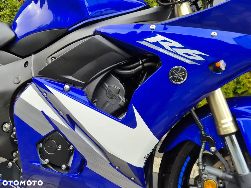 Yamaha R6 - 27