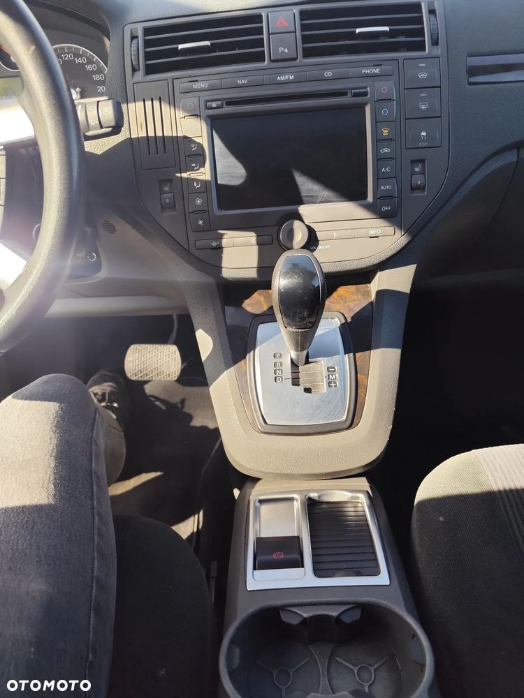 Ford Focus C-Max 2.0 Ghia - 25