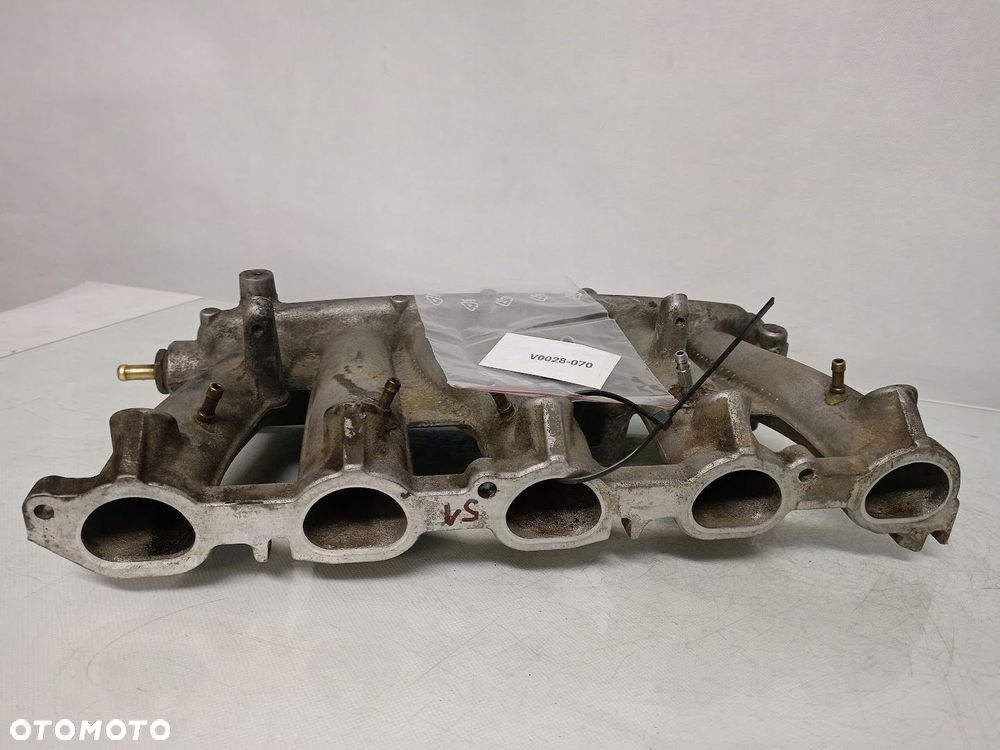 kolektor ssący 2.4 b volvo s60 i - 5